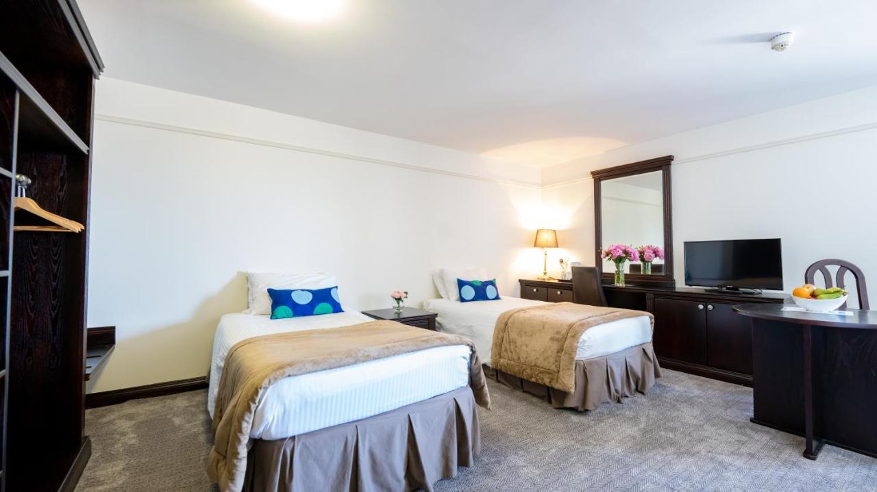 Hotel Marine Court 3*
